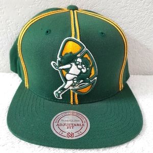 Green bay PACKERS ..... Snapback hat cap.... Brand New